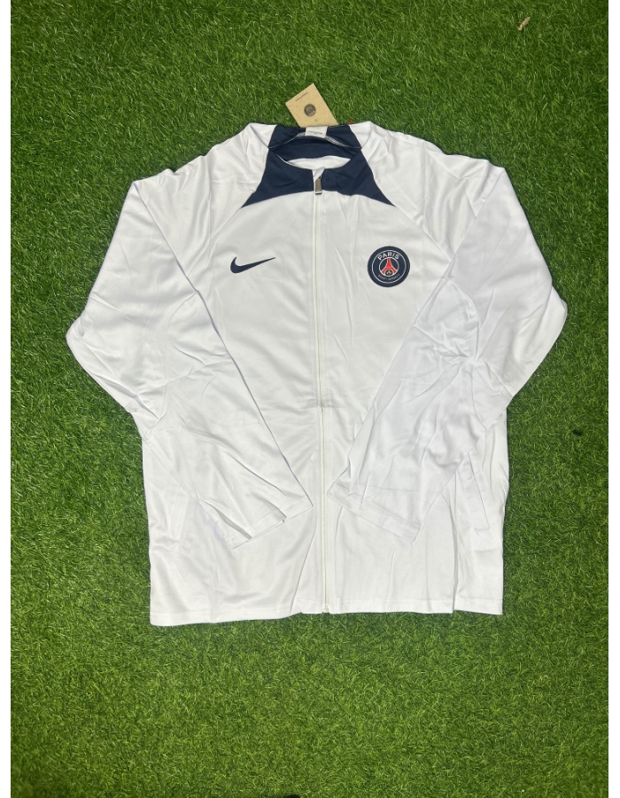AGASALHO DA PARIS SAINT GERMAN