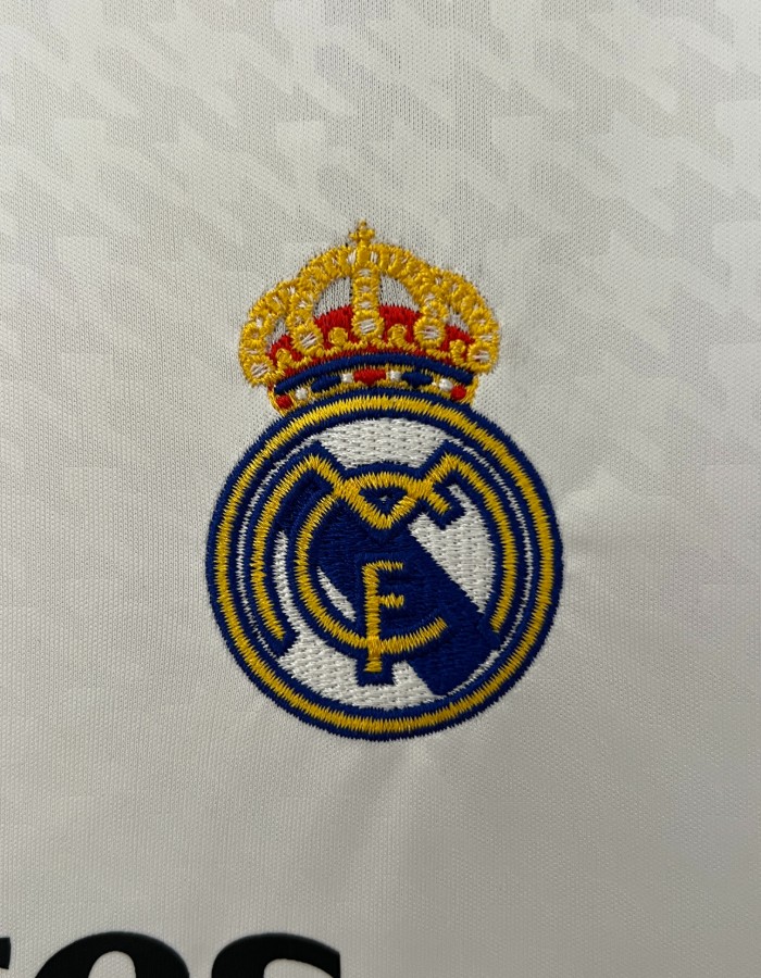 Foto 2 — REAL MADRID 24/25 TORCEDOR